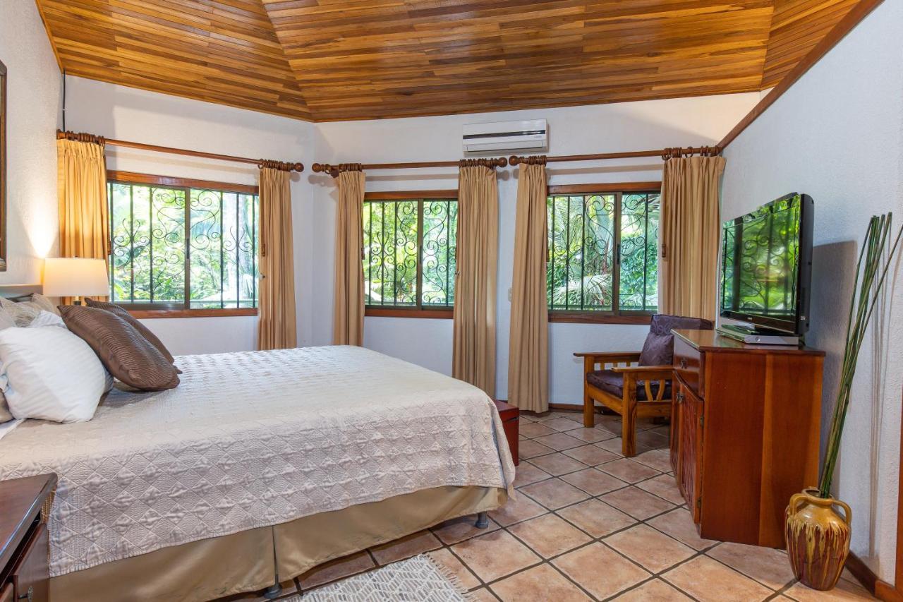 Aparthotel Jungle Creek Manuel Antonio Exteriér fotografie