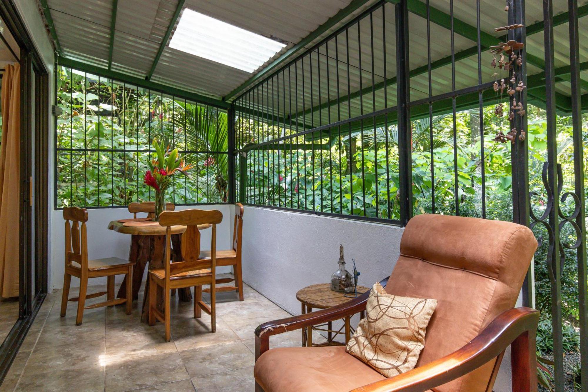 Aparthotel Jungle Creek Manuel Antonio Pokoj fotografie